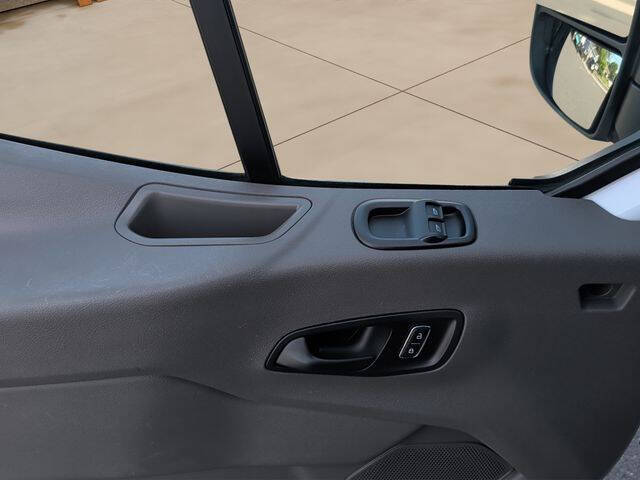 2022 Ford Transit