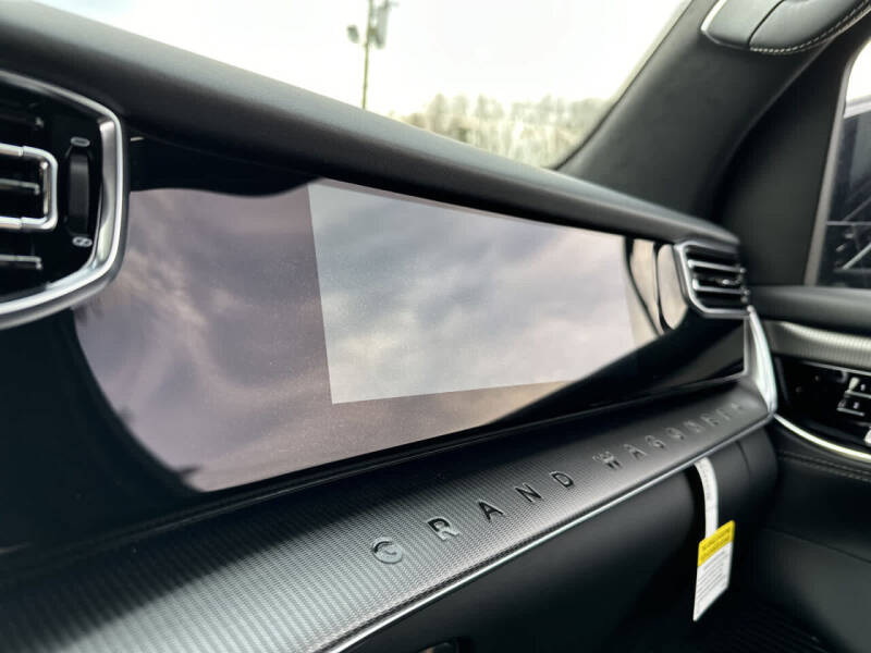 2024 Jeep Grand Wagoneer Obsidian