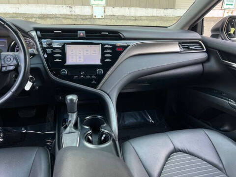 2019 Toyota Camry SE