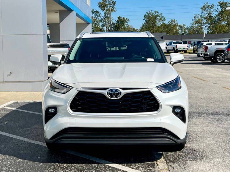 2024 Toyota Highlander XLE