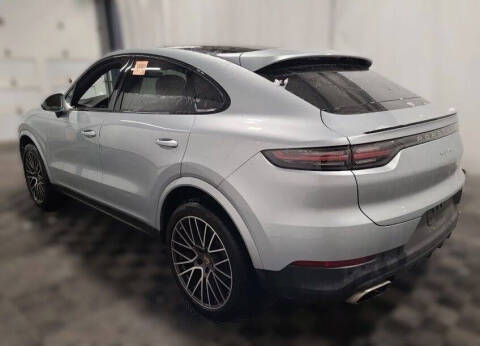 2022 Porsche Cayenne Coupe Platinum Edition