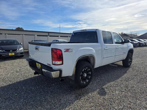 2011 GMC Sierra 1500 SLT