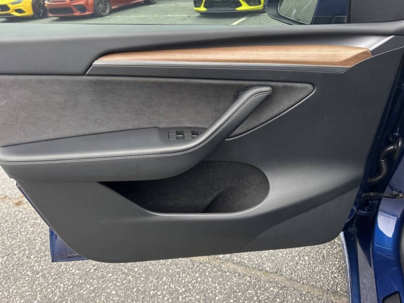 2023 Tesla Model Y Performance