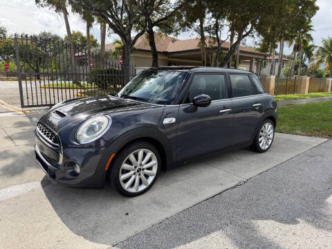 2015 MINI Hardtop 4 Door Cooper S