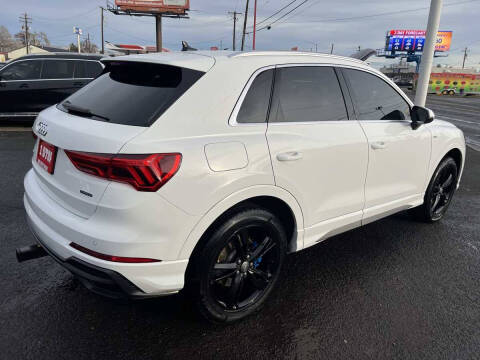 2020 Audi Q3 quattro S line Premium 45 TFSI