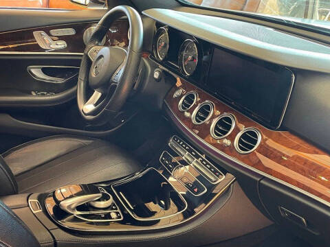 2017 Mercedes-Benz E-Class E 300 4MATIC