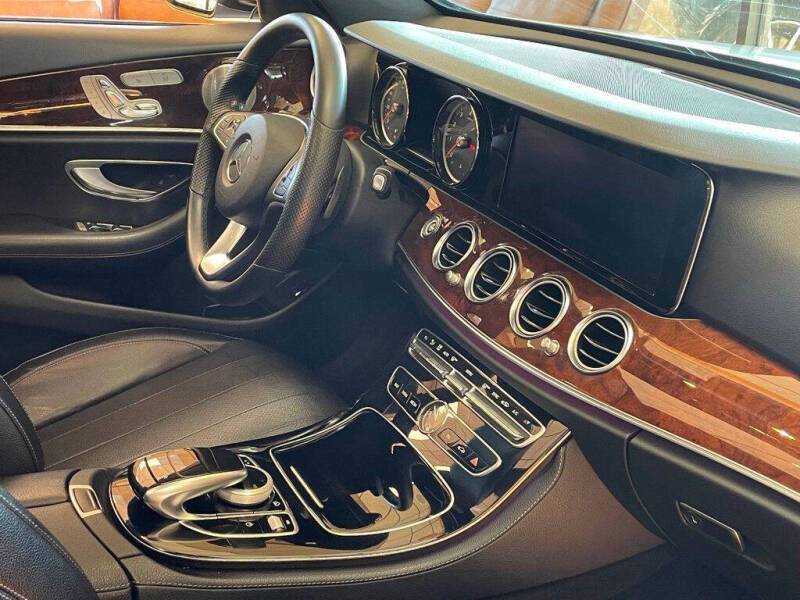 2017 Mercedes-Benz E-Class E 300 4MATIC