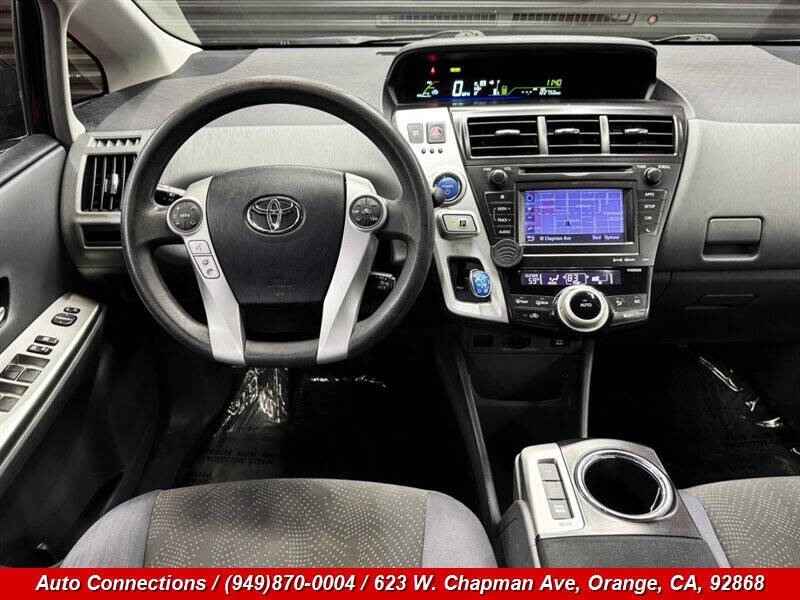 2012 Toyota Prius v Two