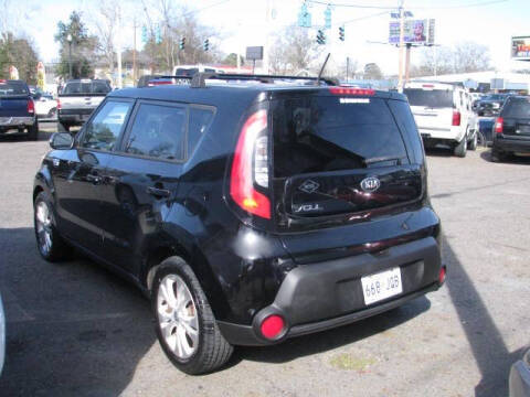 2014 Kia Soul +