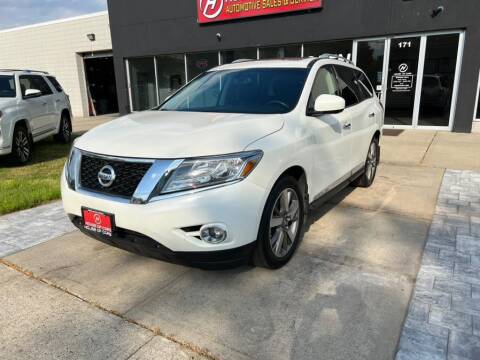 2015 Nissan Pathfinder for sale at HOUSE OF CARS CT in Meriden CT
