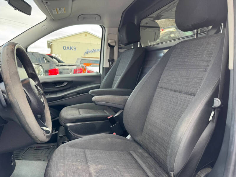 2017 Mercedes-Benz Metris