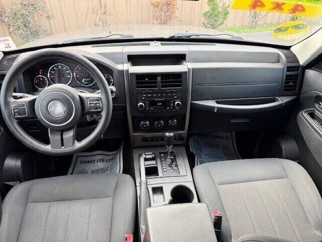 2012 Jeep Liberty Sport