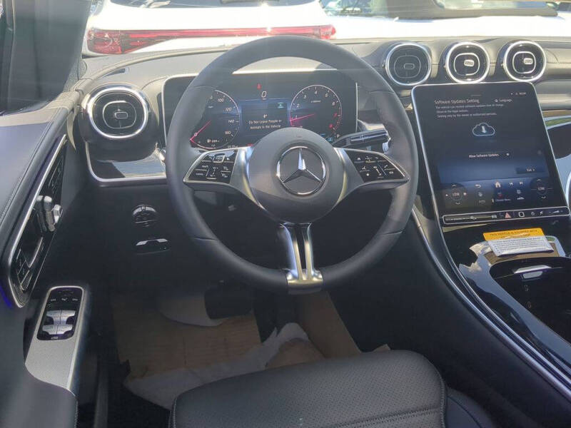 2025 Mercedes-Benz GLC GLC 300