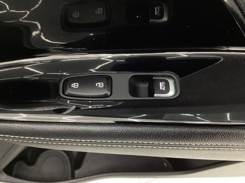 2022 Kia Niro EV S
