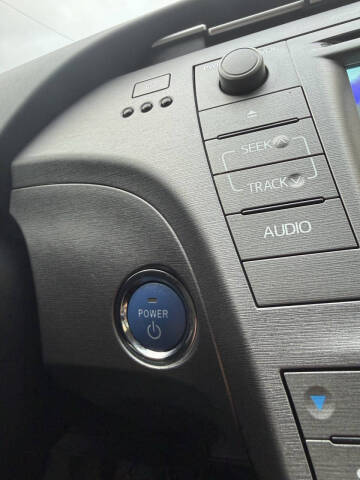 2015 Toyota Prius Three