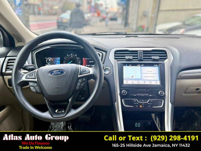 2019 Ford Fusion SE