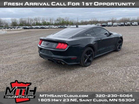 2022 Ford Mustang EcoBoost