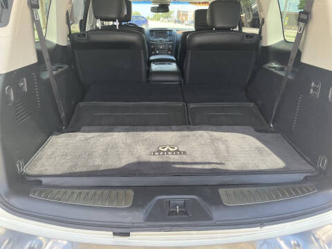 2017 Infiniti QX80