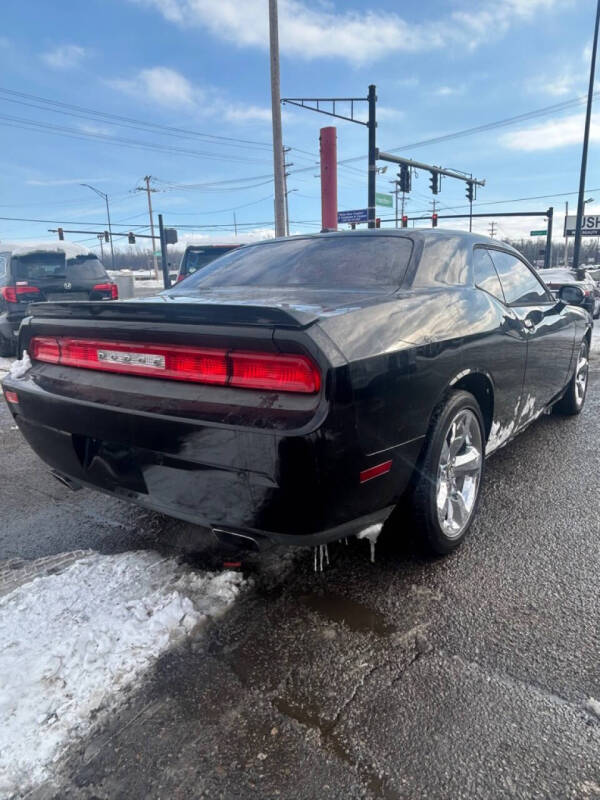 2014 Dodge Challenger SXT
