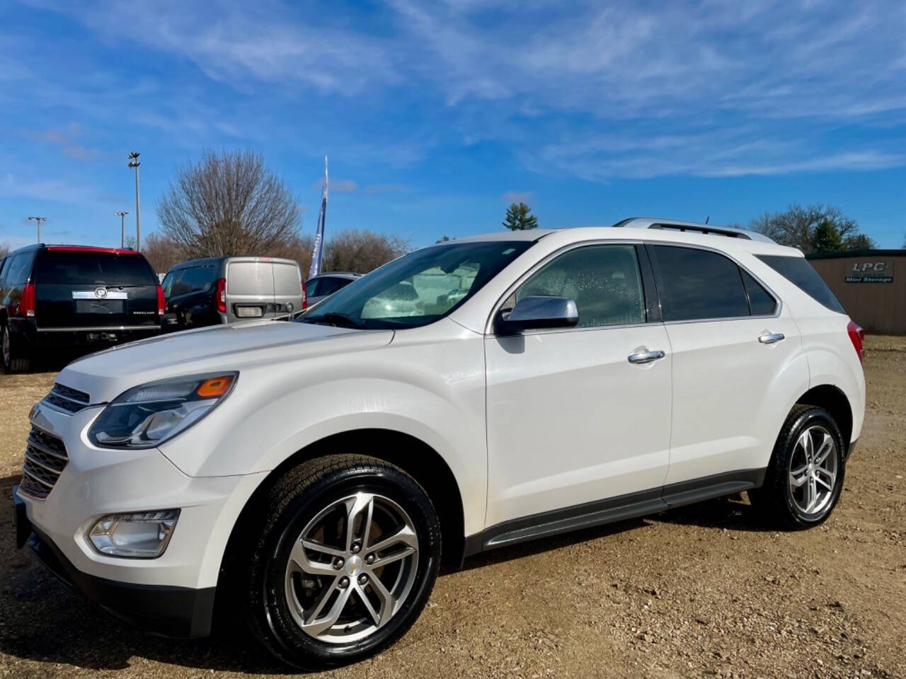 2017 Chevrolet Equinox for sale at Top Gear Auto Sales LLC in Le Roy, MN