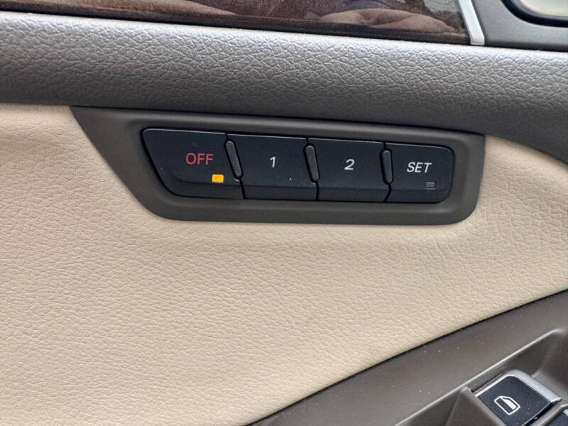 2016 Audi Q5 2.0T quattro Premium Plus