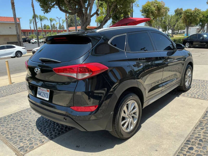 2017 Hyundai Tucson SE