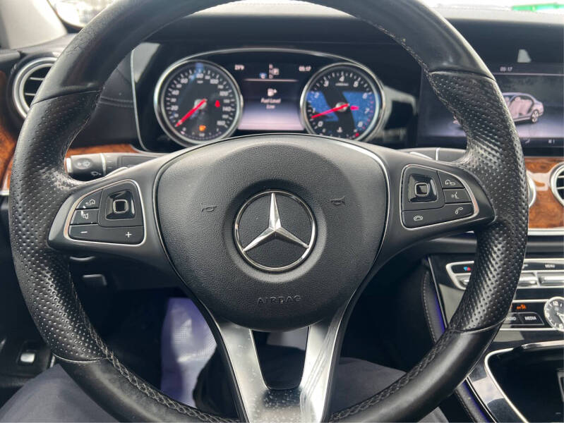 2017 Mercedes-Benz E-Class E 300 4MATIC