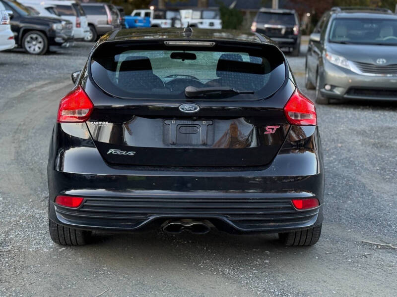 2018 Ford Focus ST