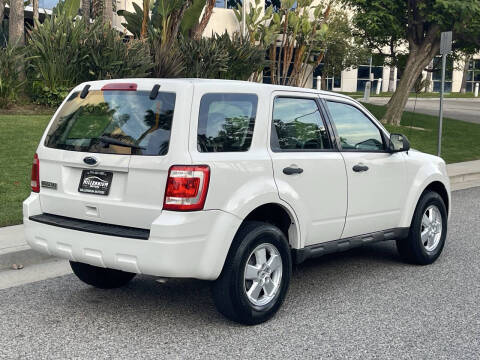 2011 Ford Escape XLS