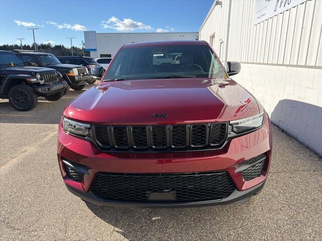 2025 Jeep Grand Cherokee Altitude X