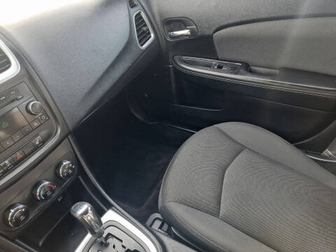 2011 Dodge Avenger Express