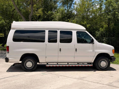 2006 Ford E-Series E-250