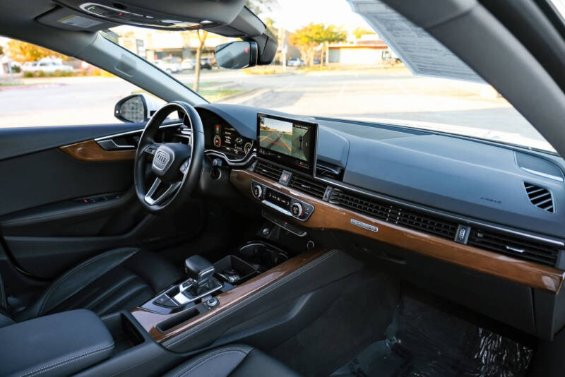 2023 Audi A5 Sportback quattro Premium Plus 40 TFSI