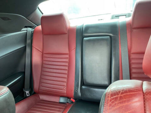 2014 Dodge Challenger SXT