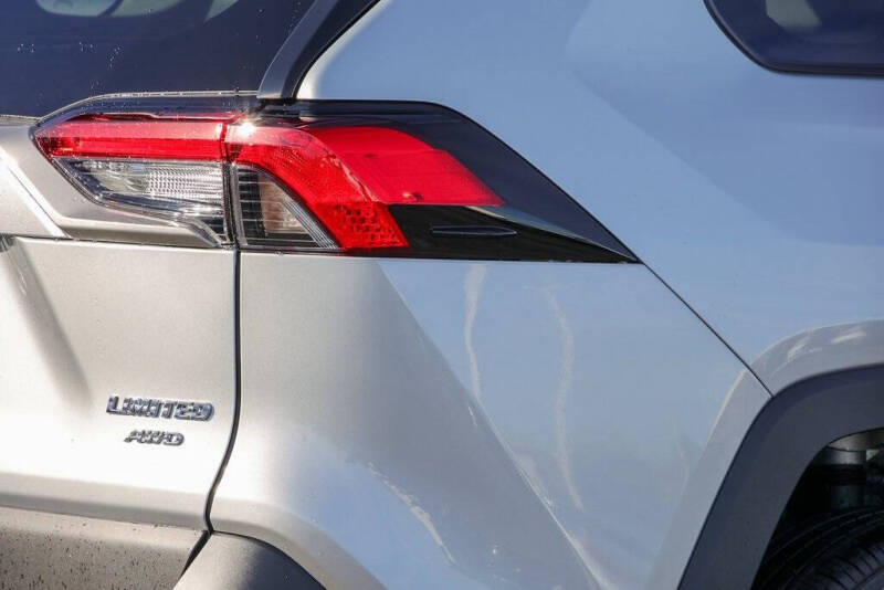 2025 Toyota RAV4 Limited