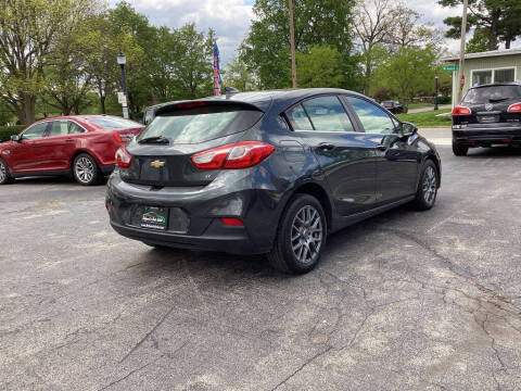 2018 Chevrolet Cruze LT Auto
