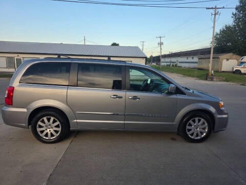 2016 Chrysler Town and Country Touring
