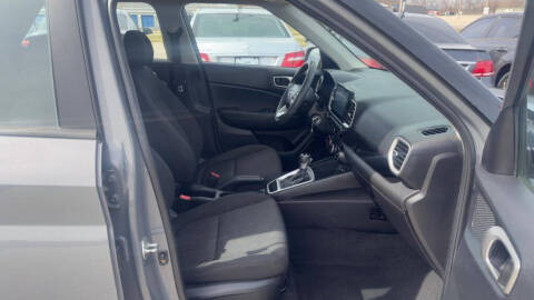 2021 Hyundai Venue SE