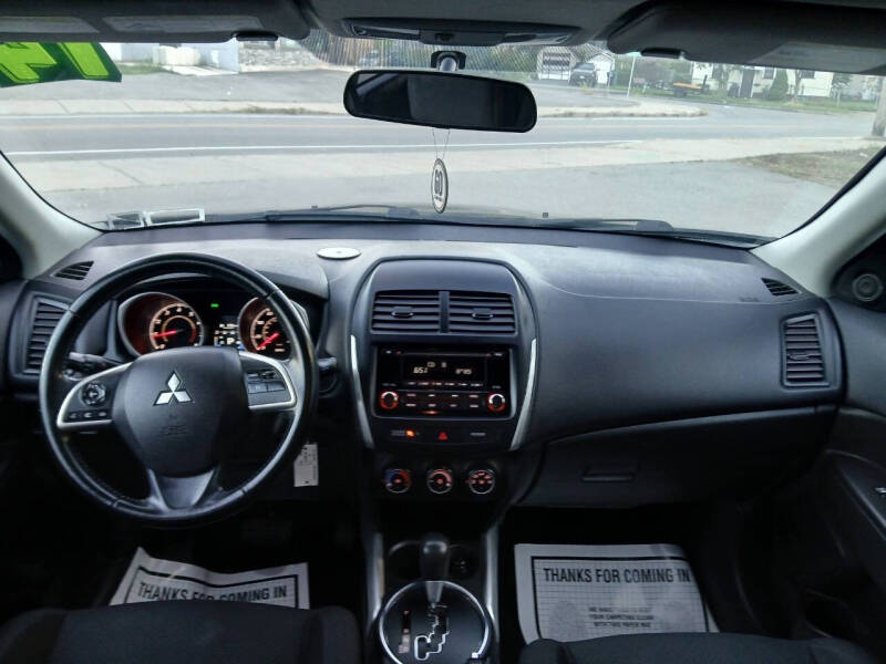 2014 Mitsubishi Outlander Sport ES