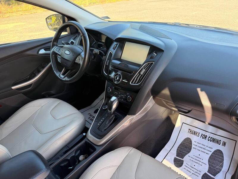 2015 Ford Focus Titanium