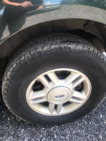 2003 Ford Expedition XLT