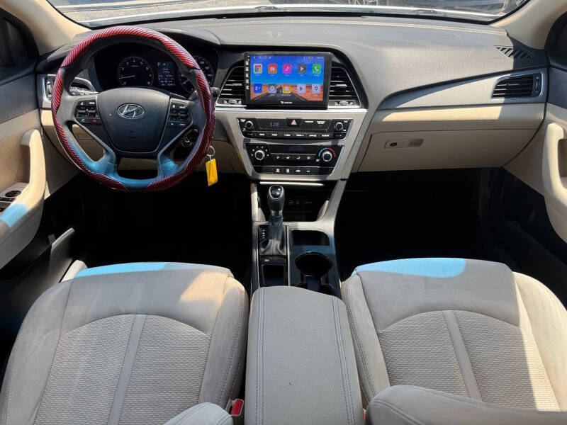 2016 Hyundai Sonata SE