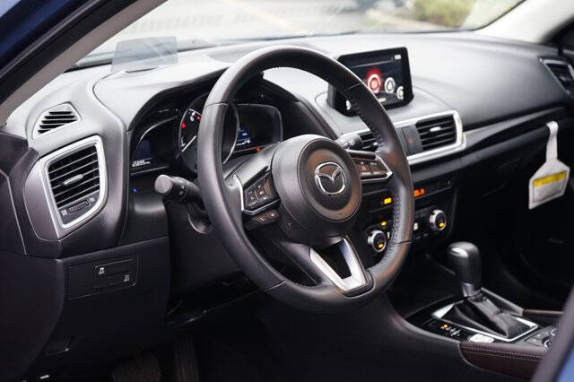 2018 Mazda MAZDA3 Grand Touring