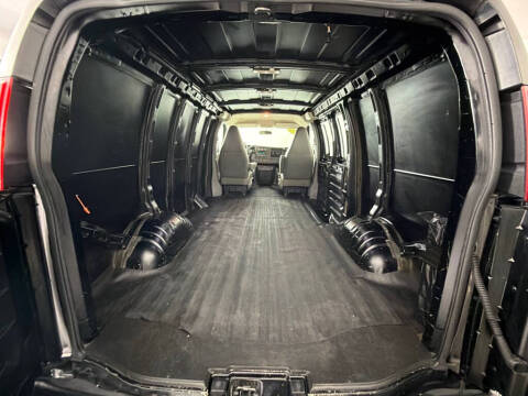 2018 Chevrolet Express 2500