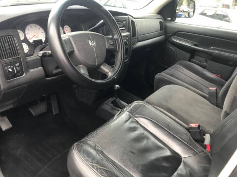 2004 Dodge Ram 1500 SLT