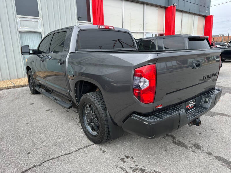 2015 Toyota Tundra SR5