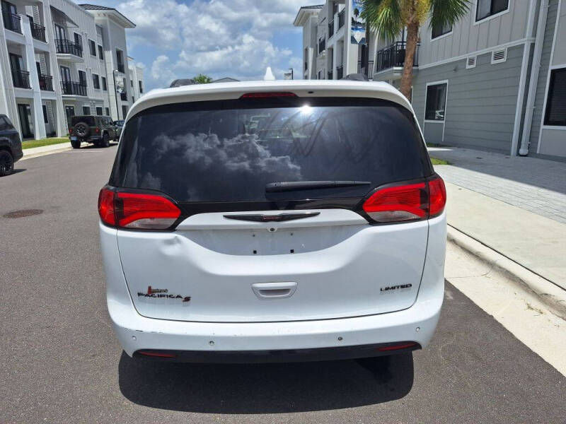2020 Chrysler Pacifica Limited