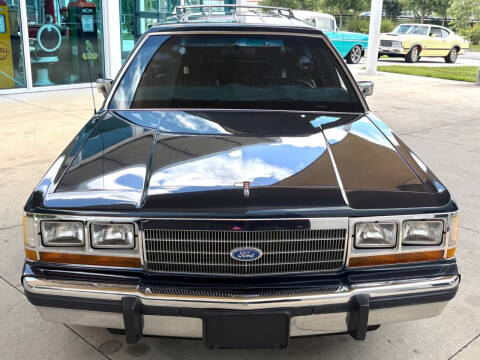 1988 Ford LTD Crown Victoria