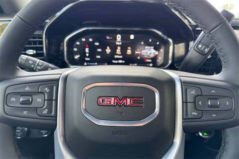 2026 GMC Sierra 1500 Elevation Standard