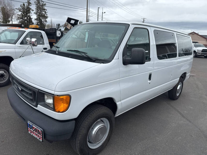 2004 Ford E-Series E-350 SD XL